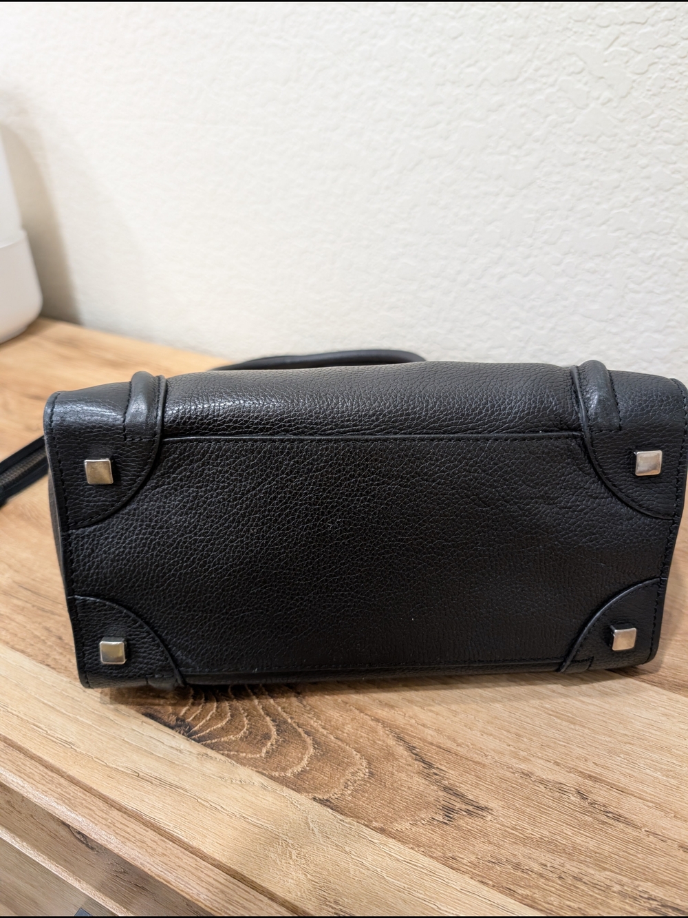 Celine Nano - Picture 15 of 15